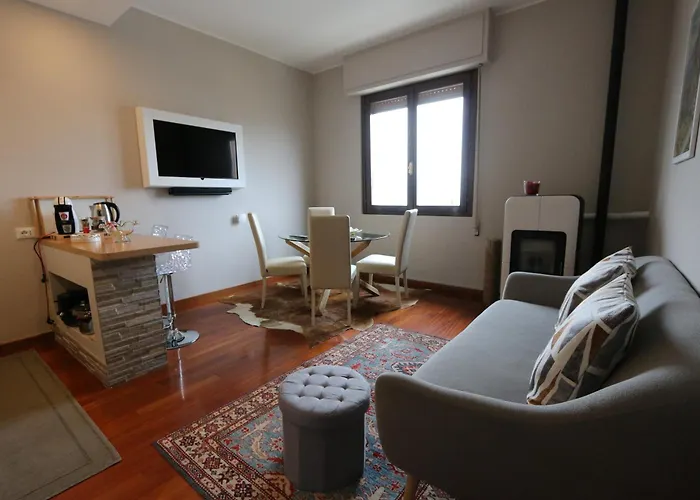 Casa Monia Appartement Roe